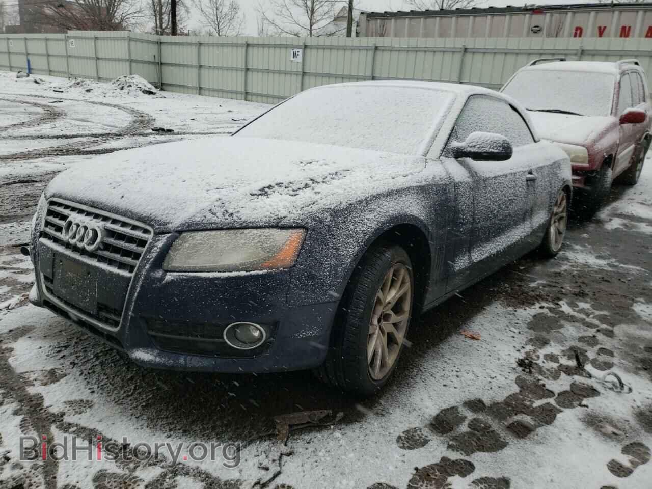2011 AUDI A5 - VIN: WAUCFAFH3BN021152 - Photo 2
