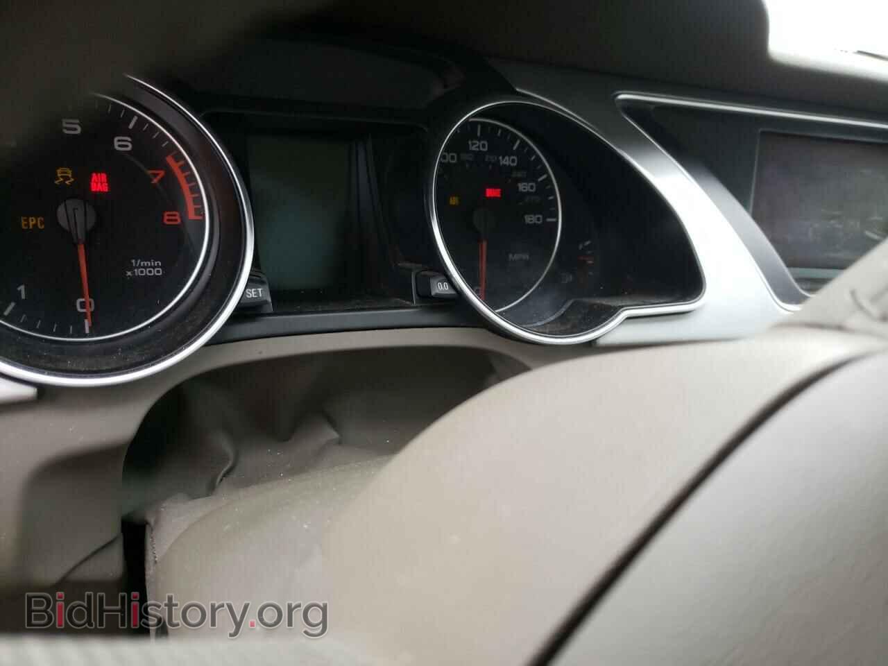 2011 AUDI A5 - VIN: WAUCFAFH3BN021152 - Photo 8