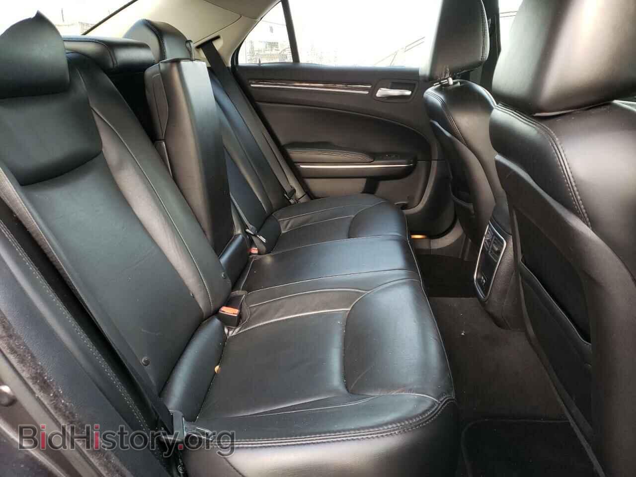 2016 CHRYSLER 300 - VIN: 2C3CCAAG6GH182237 - Фото 6
