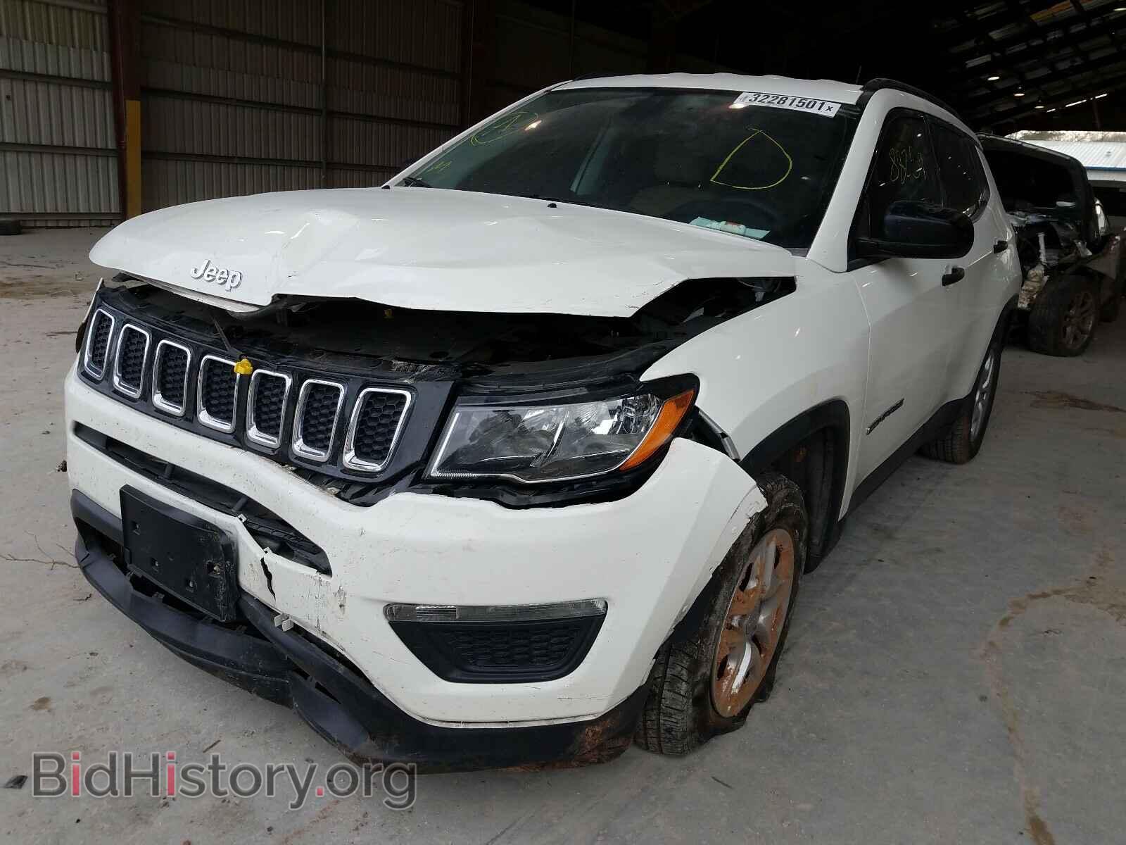 2018 JEEP COMPASS - VIN: 3C4NJCAB7JT123108 - Фото 2
