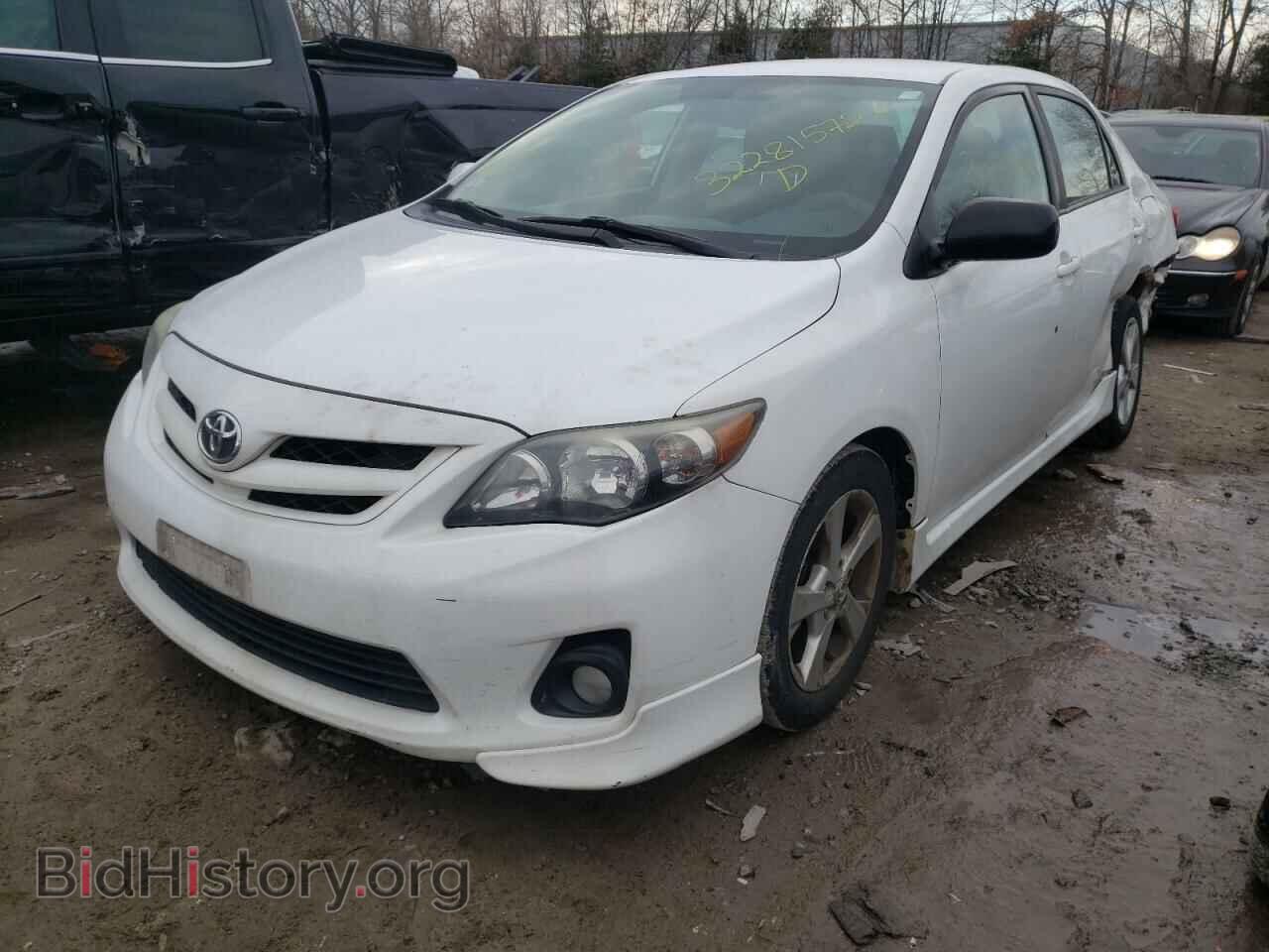 2011 TOYOTA COROLLA - VIN: 2T1BU4EE1BC748371 - Фото 2