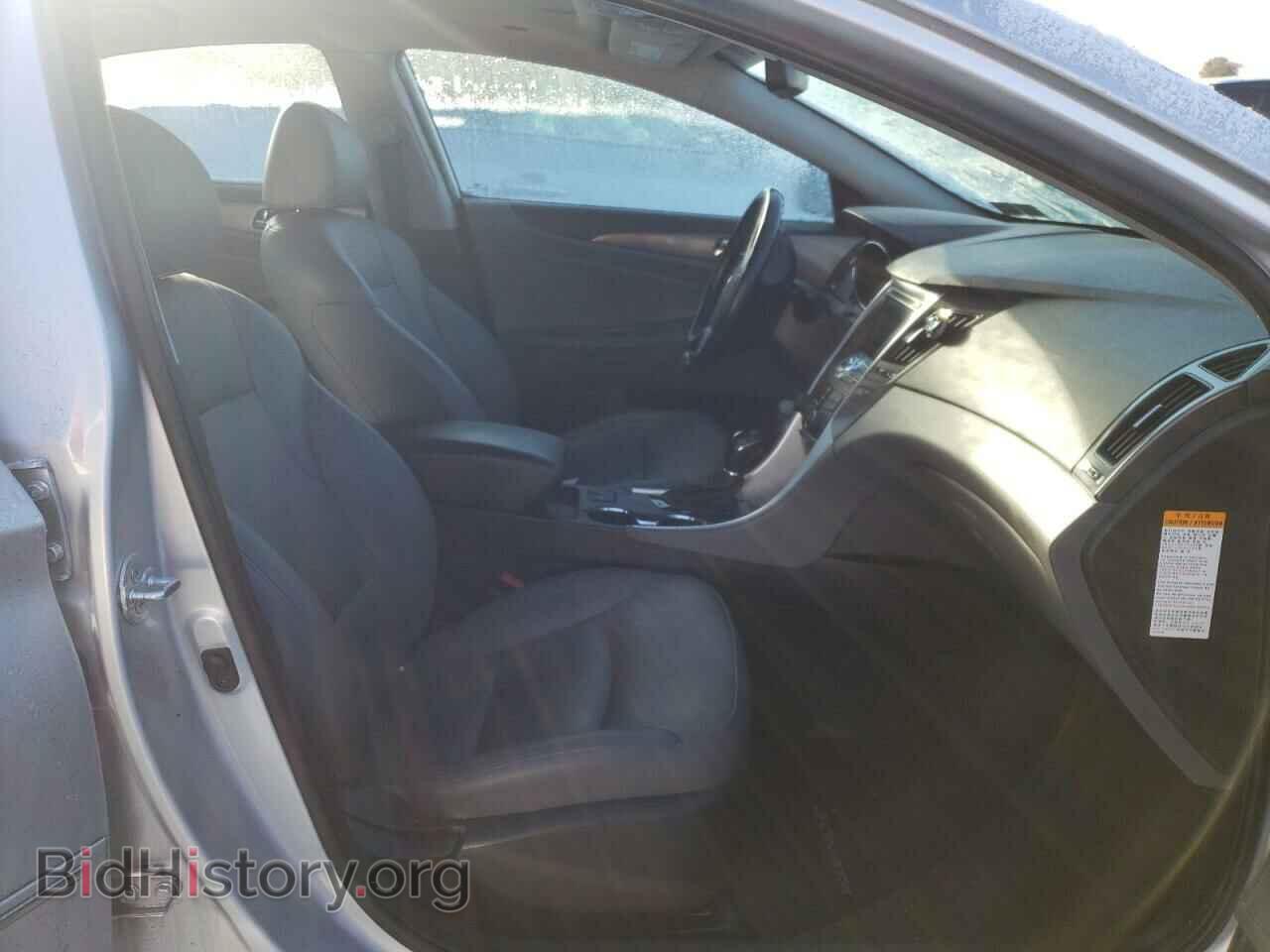 2014 HYUNDAI SONATA - VIN: KMHEC4A42EA107067 - Фото 5