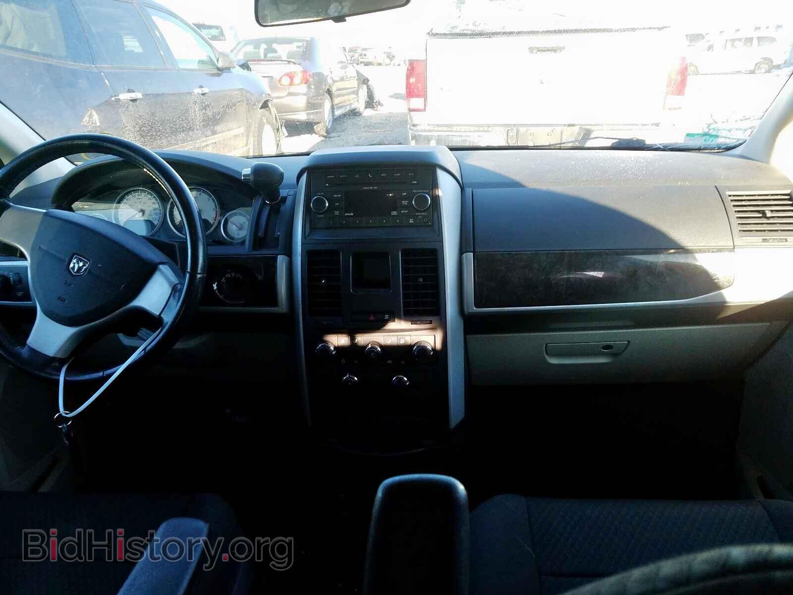 2010 DODGE CARAVAN - VIN: 2D4RN5D1XAR408928 - Фото 9