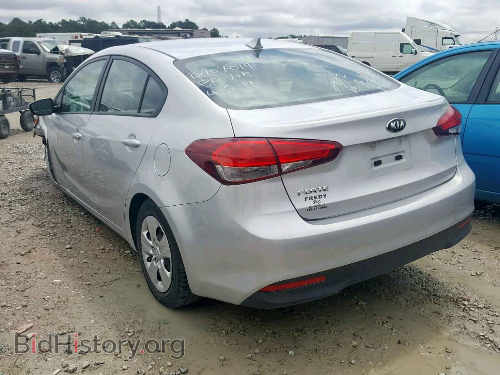 2017 KIA FORTE LX - VIN: 3KPFK4A74HE030242 - Фото 3