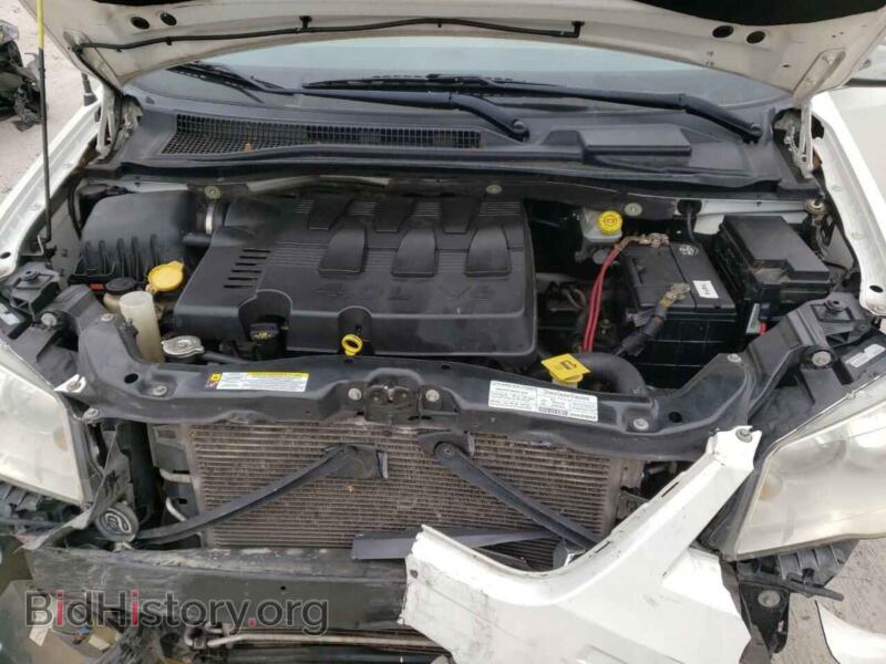 2008 Chrysler MINIVAN (VIN 2A8HR64X08R840826) — photo 7 of 10