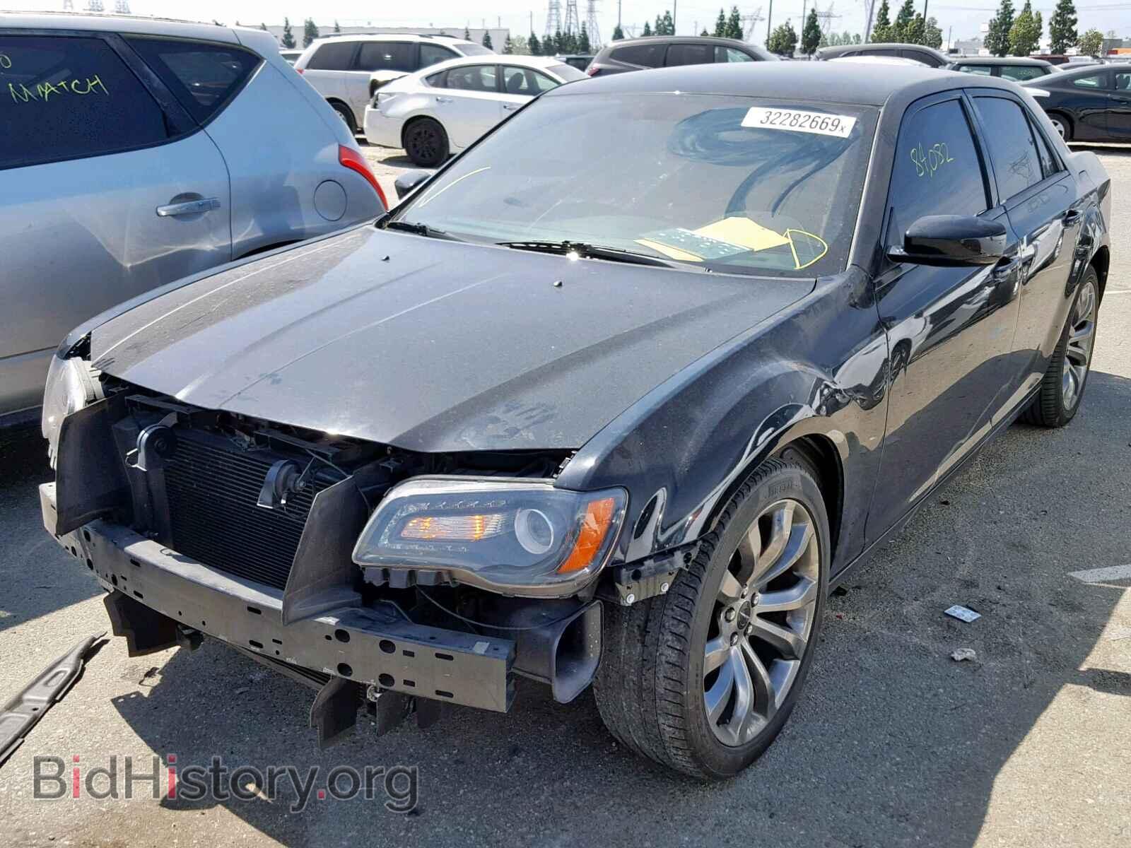 2014 CHRYSLER 300 - VIN: 2C3CCABG7EH263680 - Фото 2