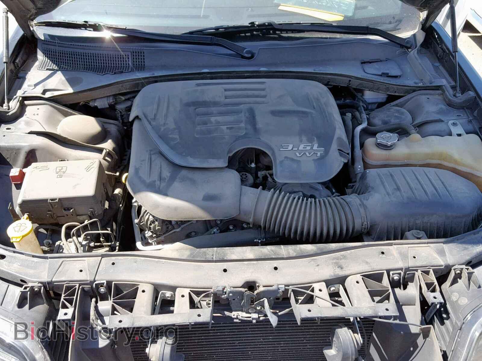 2014 CHRYSLER 300 - VIN: 2C3CCABG7EH263680 - Фото 7