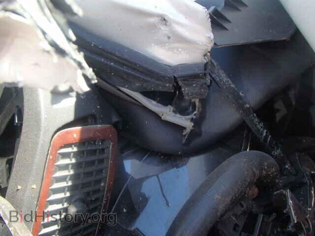 2004 CADILLAC CTS - VIN: 1G6DM577240121448 - Photo 8
