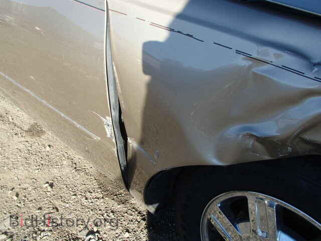 2005 CADILLAC DEVILLE - VIN: 1G6KD54Y35U227017 - Photo 10