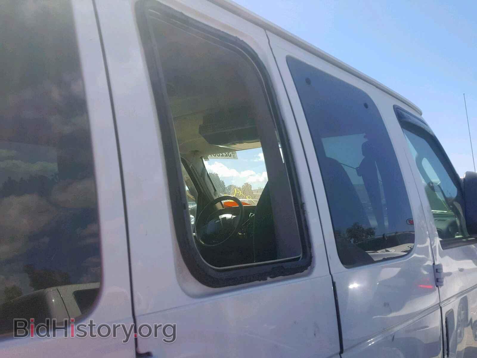2004 FORD ECONOLINE - VIN: 1FBSS31S44HA11471 - Photo 9