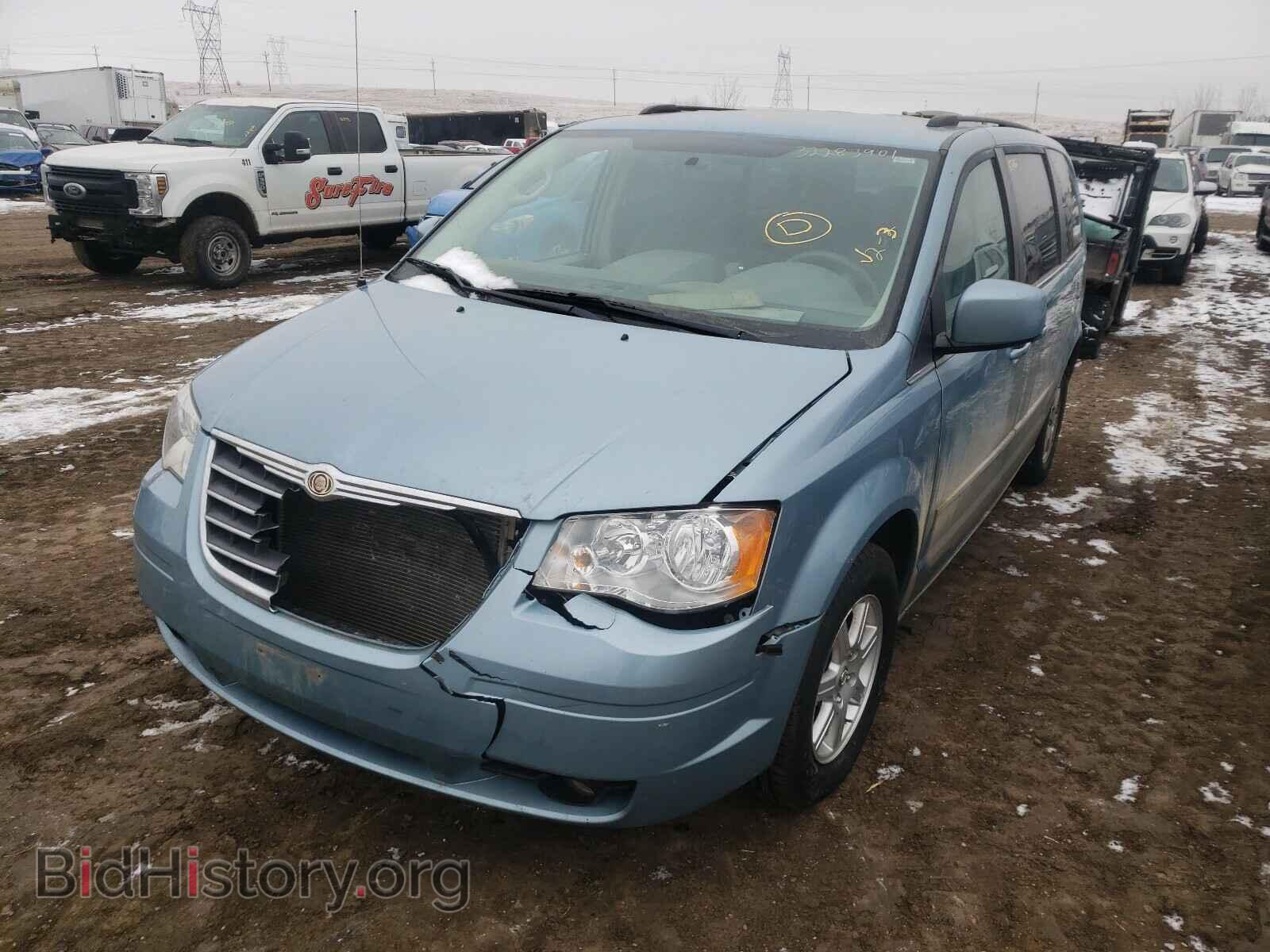 2010 CHRYSLER MINIVAN - VIN: 2A4RR5D12AR243601 - Фото 2