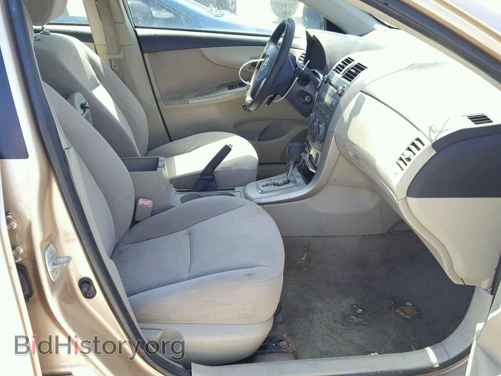 2011 TOYOTA COROLLA BA - VIN: JTDBU4EEXB9142833 - Фото 5