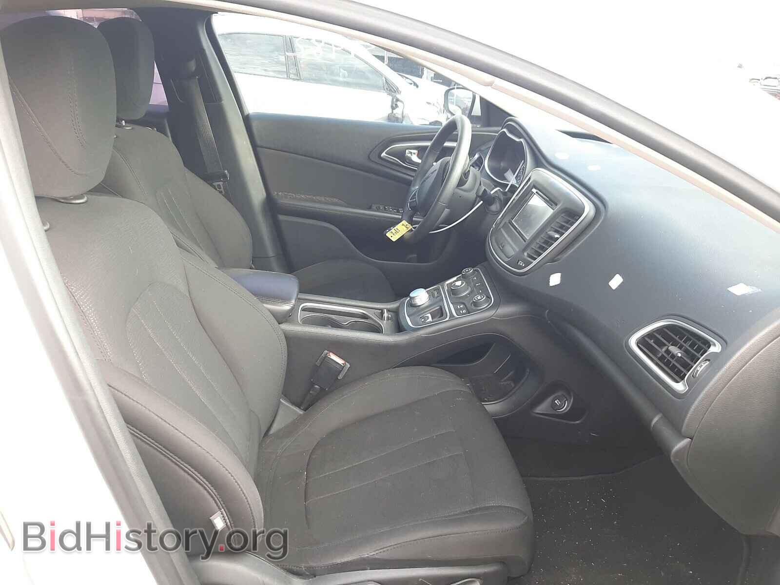 2016 CHRYSLER 200 - VIN: 1C3CCCAB9GN149823 - Фото 5