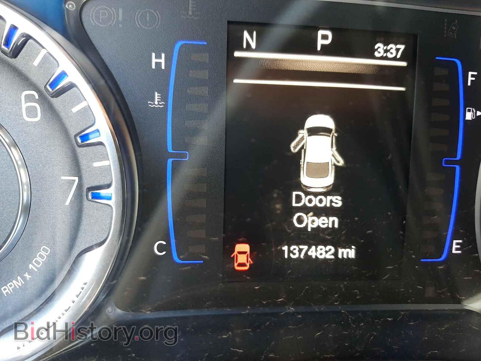 2016 CHRYSLER 200 - VIN: 1C3CCCAB9GN149823 - Фото 8