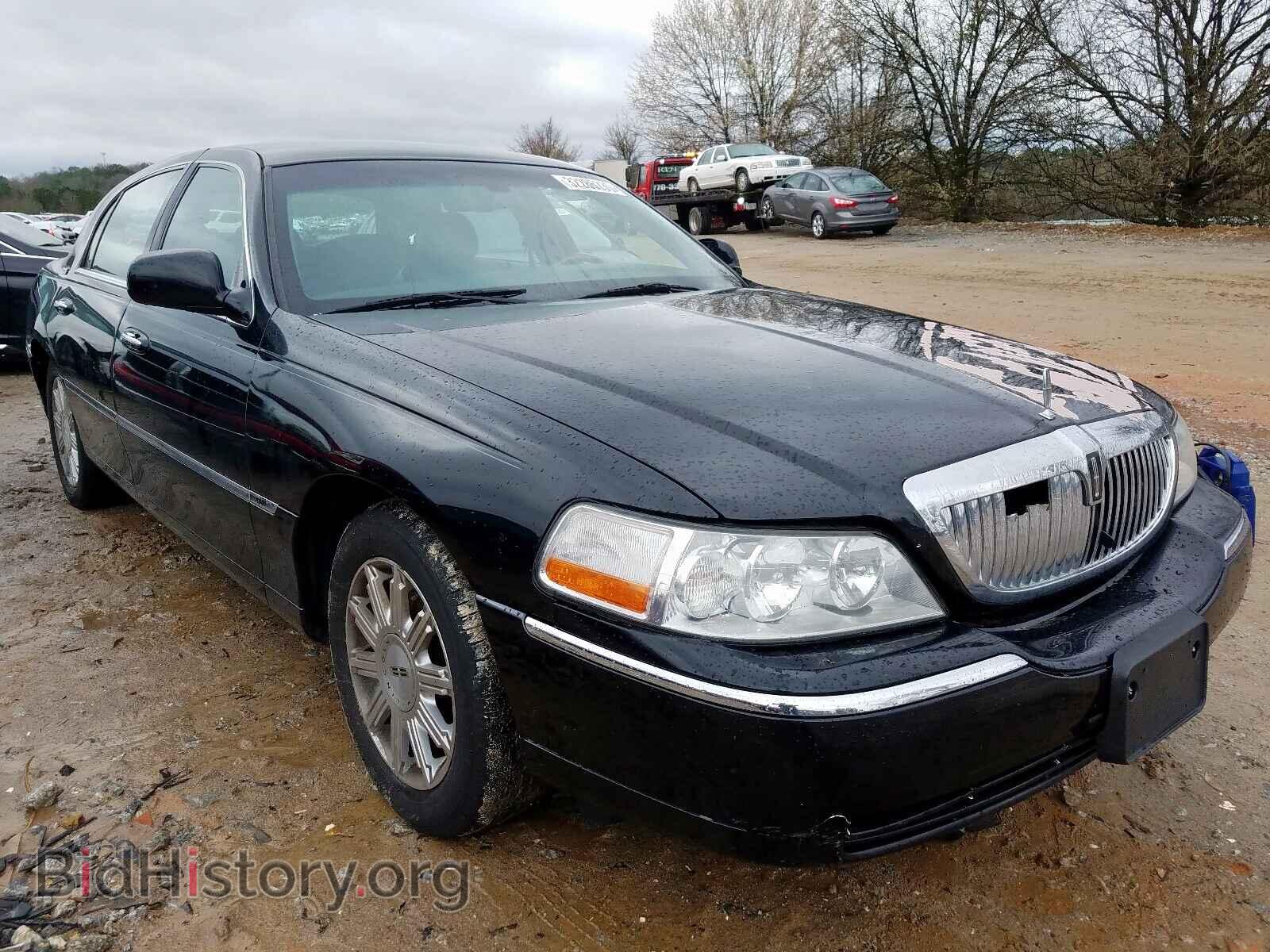 Фотография 1LNHM82V07Y605738 - LINCOLN TOWNCAR 2007