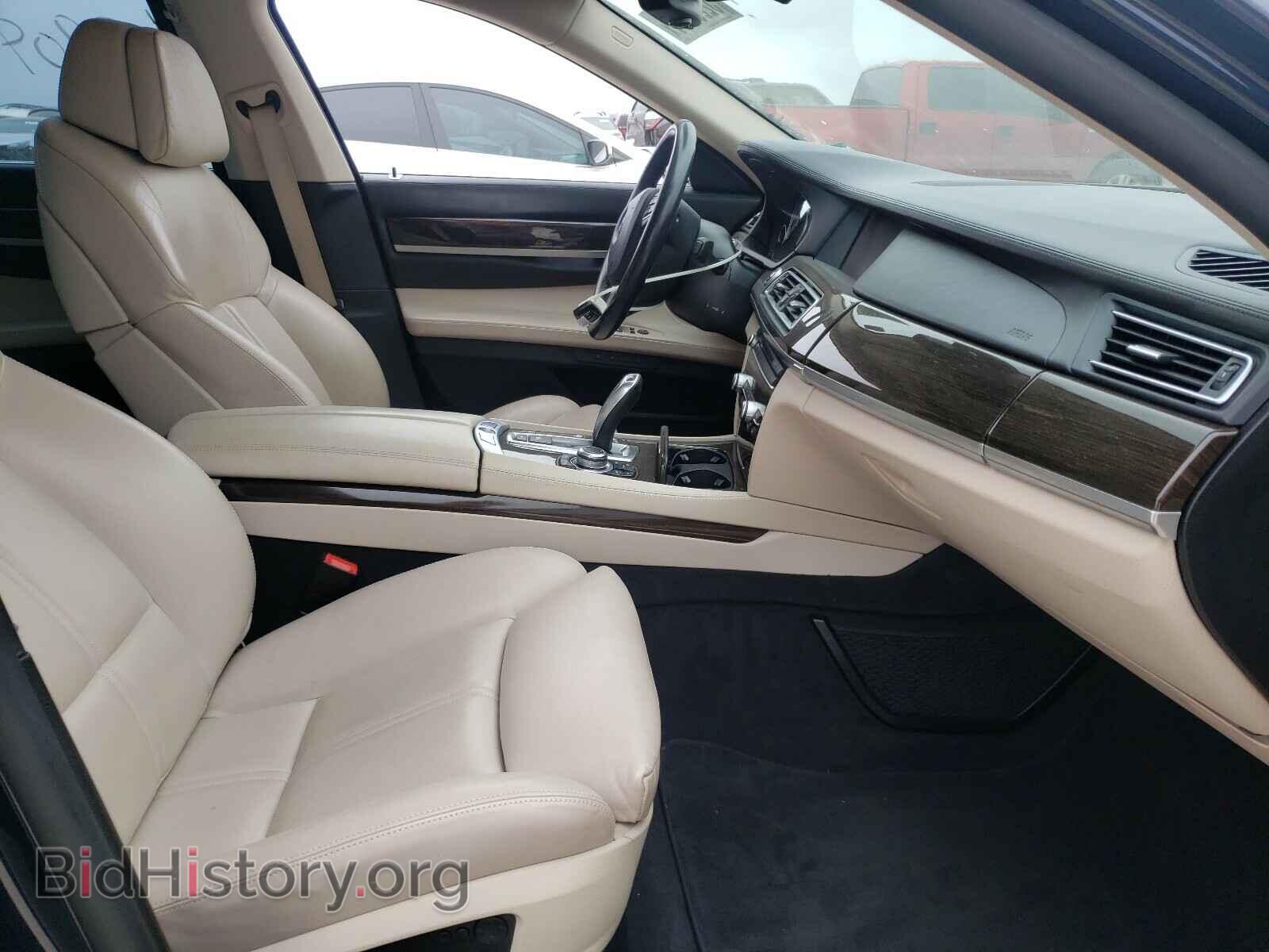 2012 BMW 7 SERIES - VIN: WBAKA4C55CDS99175 - Фото 5