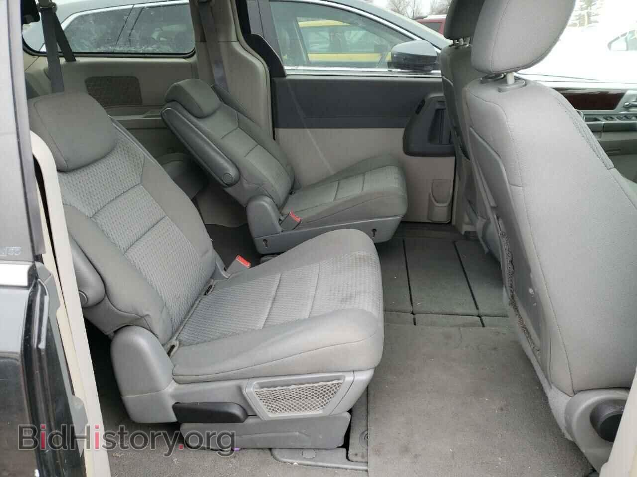 2010 CHRYSLER MINIVAN - VIN: 2A4RR5D11AR110246 - Фото 6