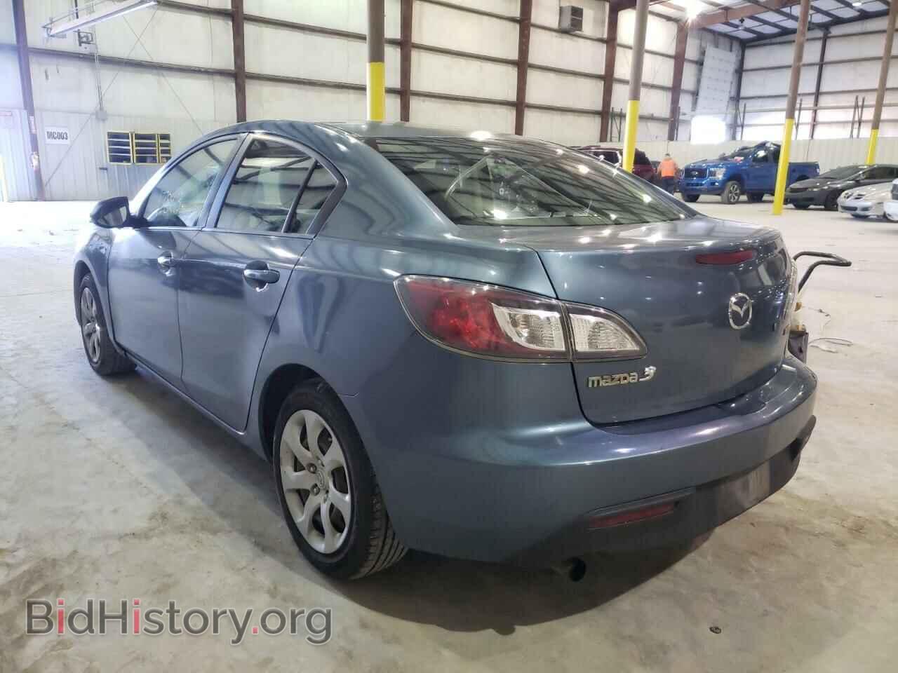 2011 MAZDA 3 - VIN: JM1BL1UFXB1494563 - Фото 3
