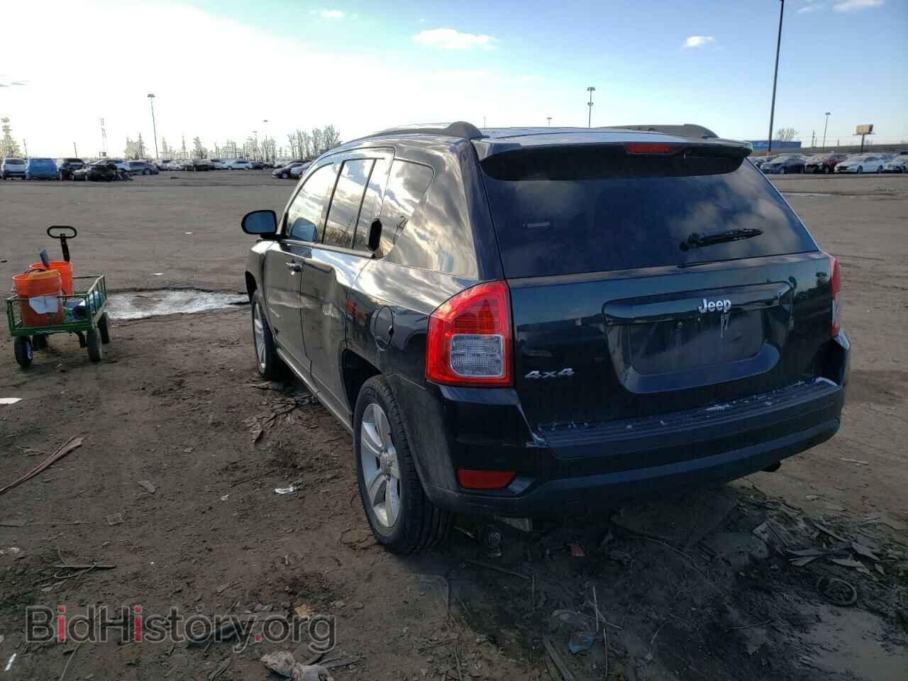 2013 JEEP COMPASS - VIN: 1C4NJDBB4DD263082 - Photo 3