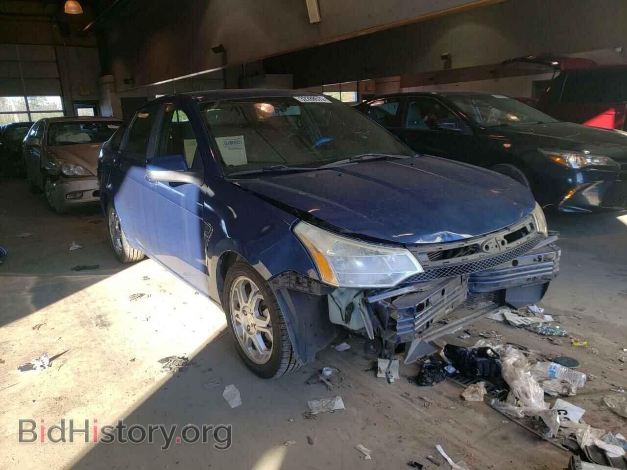 Photo 1FAHP35NX8W266077 - FORD FOCUS 2008