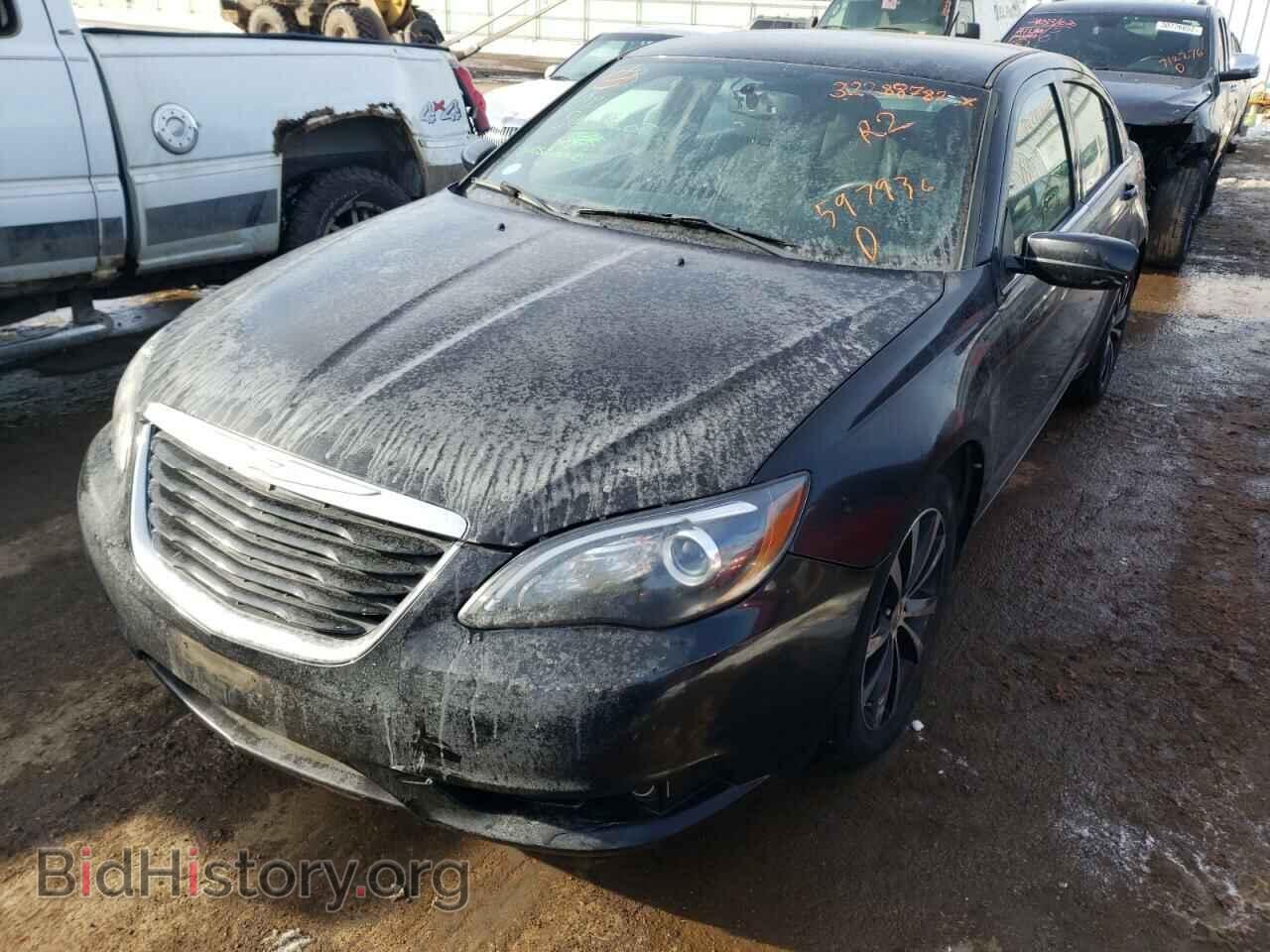 2013 CHRYSLER 200 - VIN: 1C3CCBBB9DN597936 - Фото 2