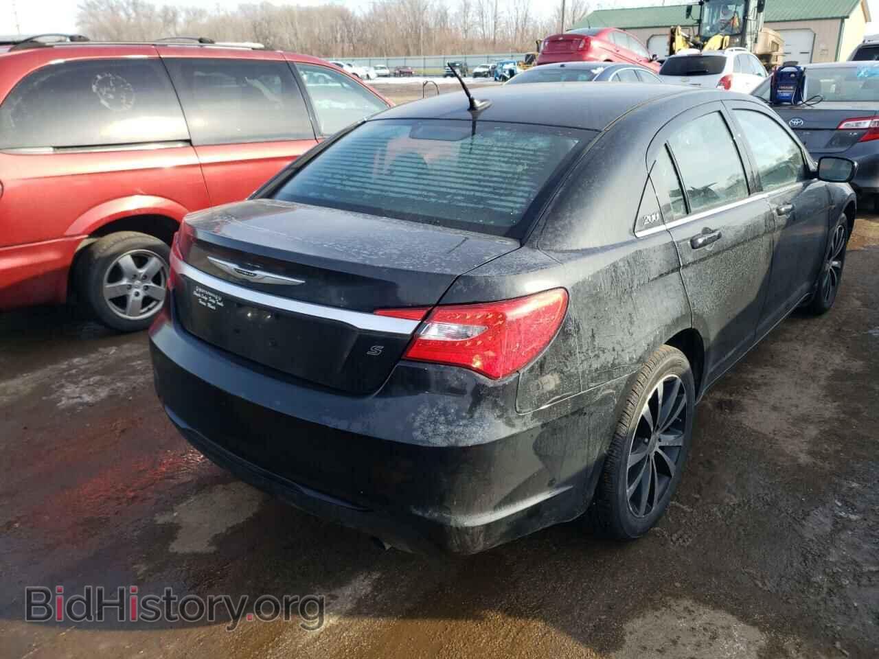 2013 CHRYSLER 200 - VIN: 1C3CCBBB9DN597936 - Фото 4