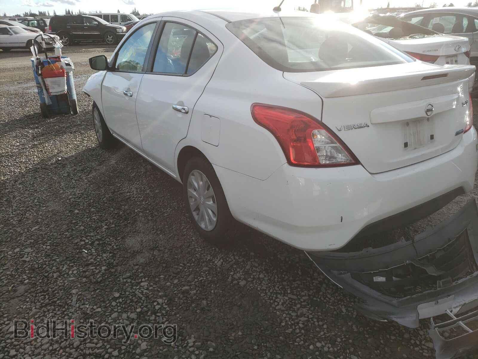 2016 NISSAN VERSA - VIN: 3N1CN7APXGL859826 - Фото 3