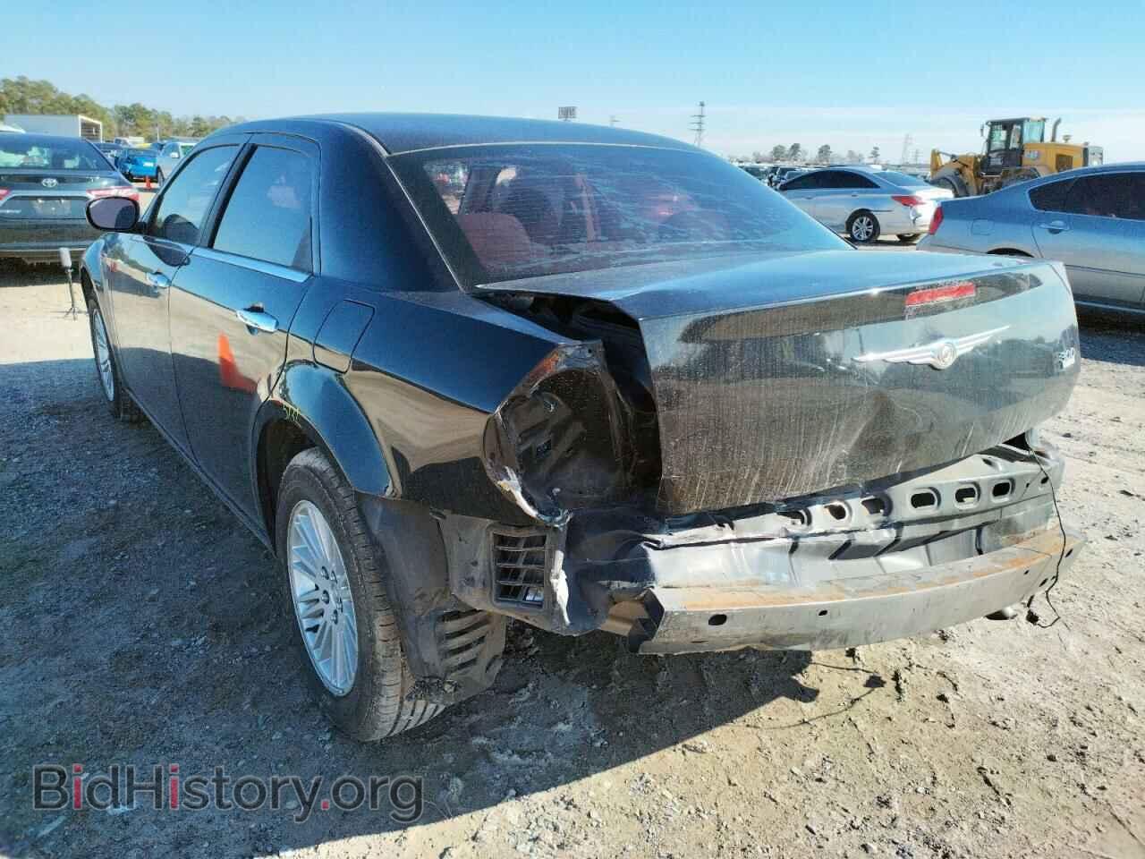 2010 CHRYSLER 300 - VIN: 2C3CA4CD3AH123096 - Фото 3