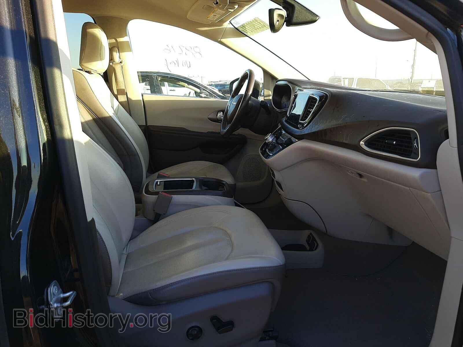 2017 CHRYSLER PACIFICA - VIN: 2C4RC1EG5HR757472 - Photo 5