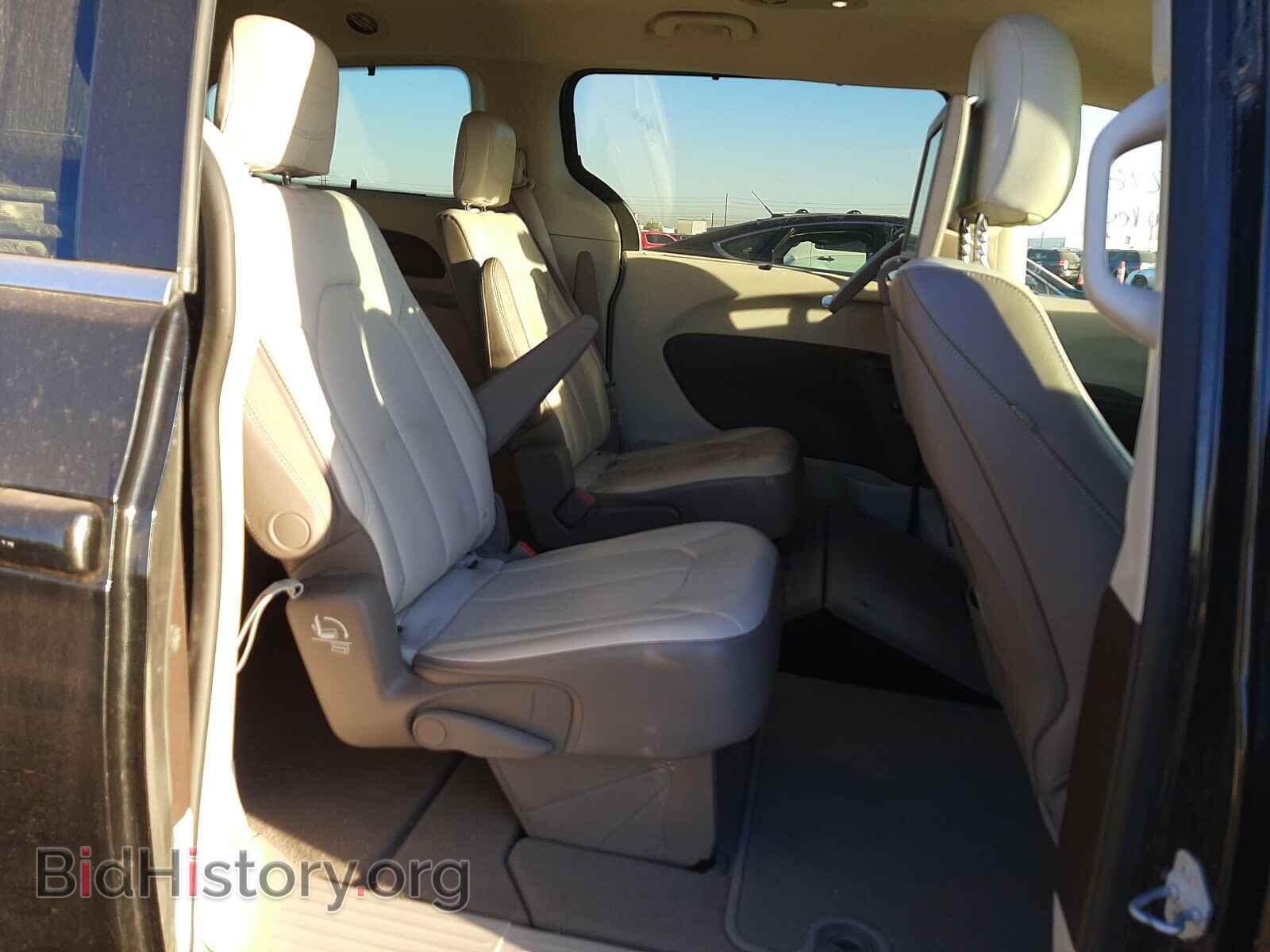 2017 CHRYSLER PACIFICA - VIN: 2C4RC1EG5HR757472 - Photo 6