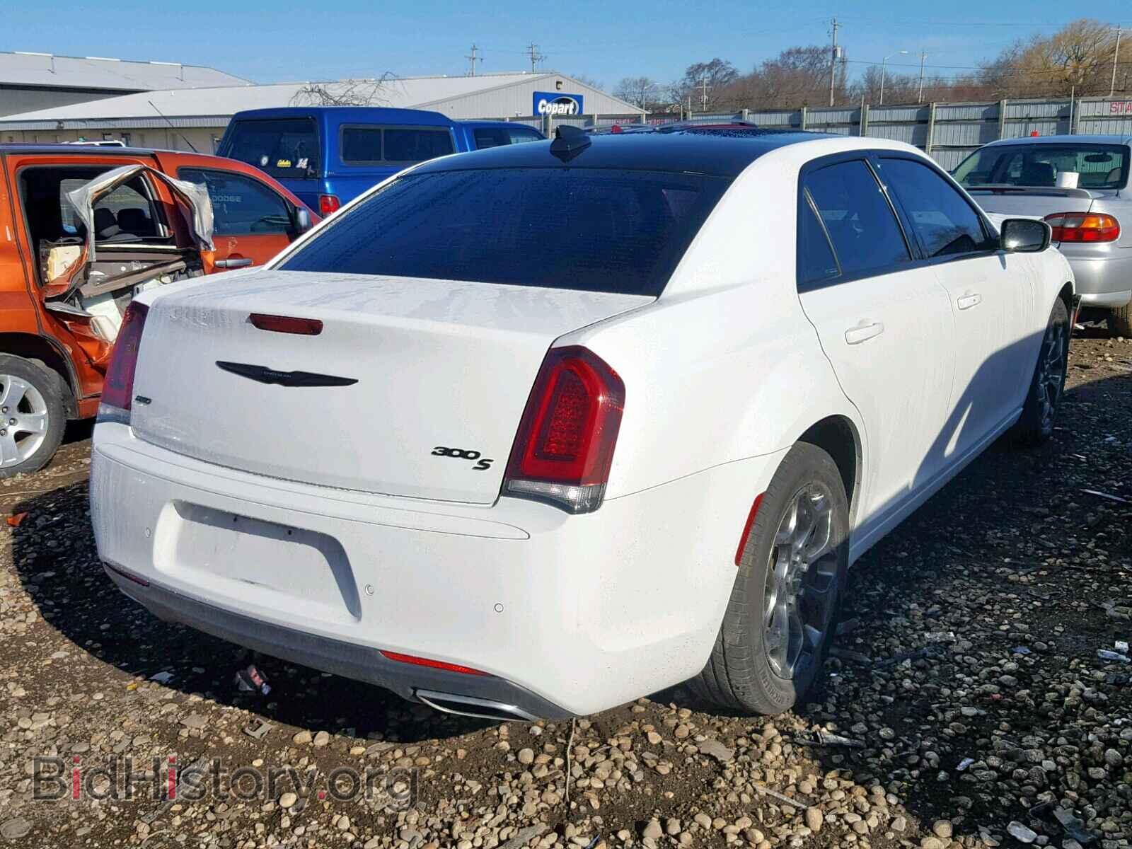 2016 CHRYSLER 300 - VIN: 2C3CCAGG9GH170879 - Фото 4