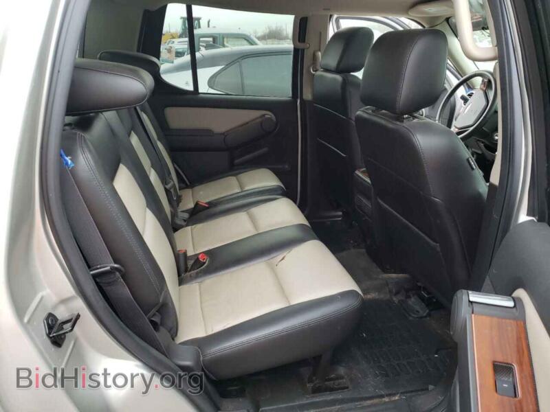 2007 Ford EXPLORER (VIN 1FMEU53827UB42468) — photo 6 of 10