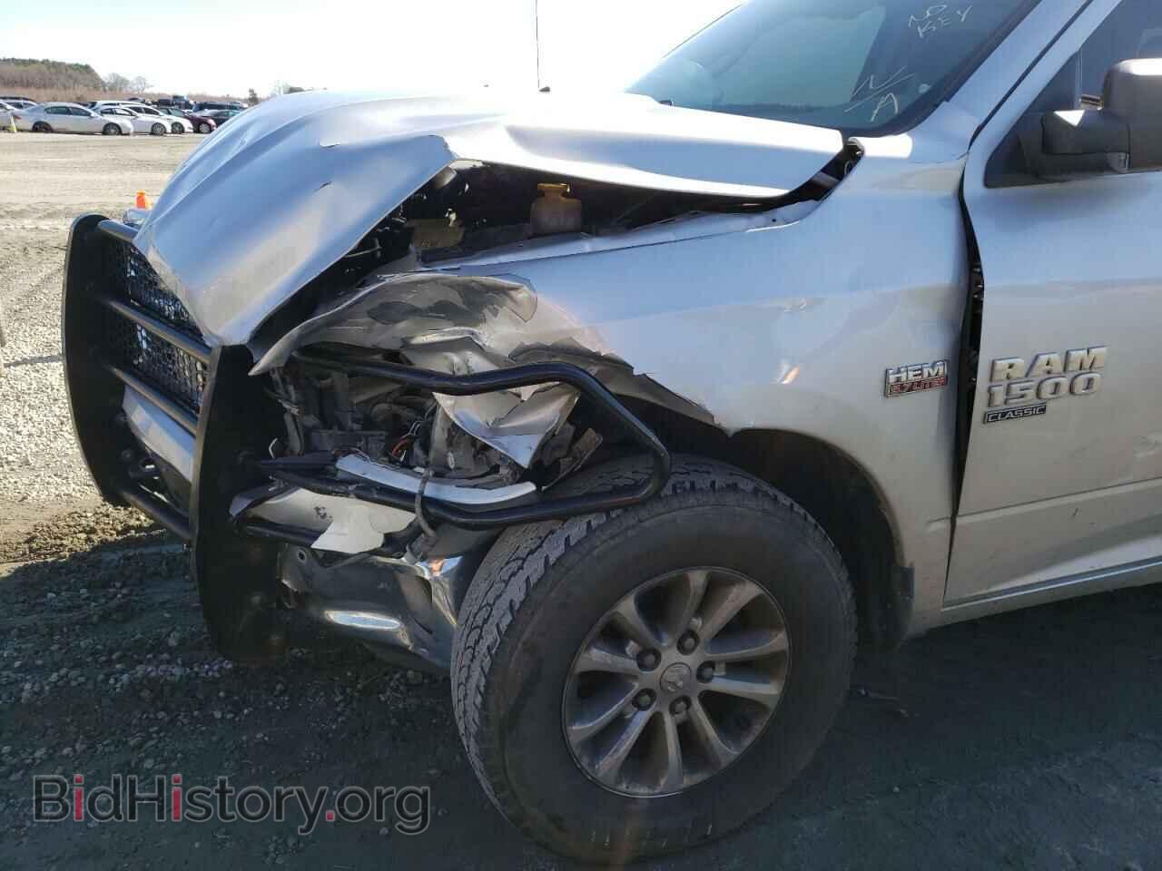 2019 RAM 1500 - VIN: 1C6RR7TT9KS547567 - Photo 9