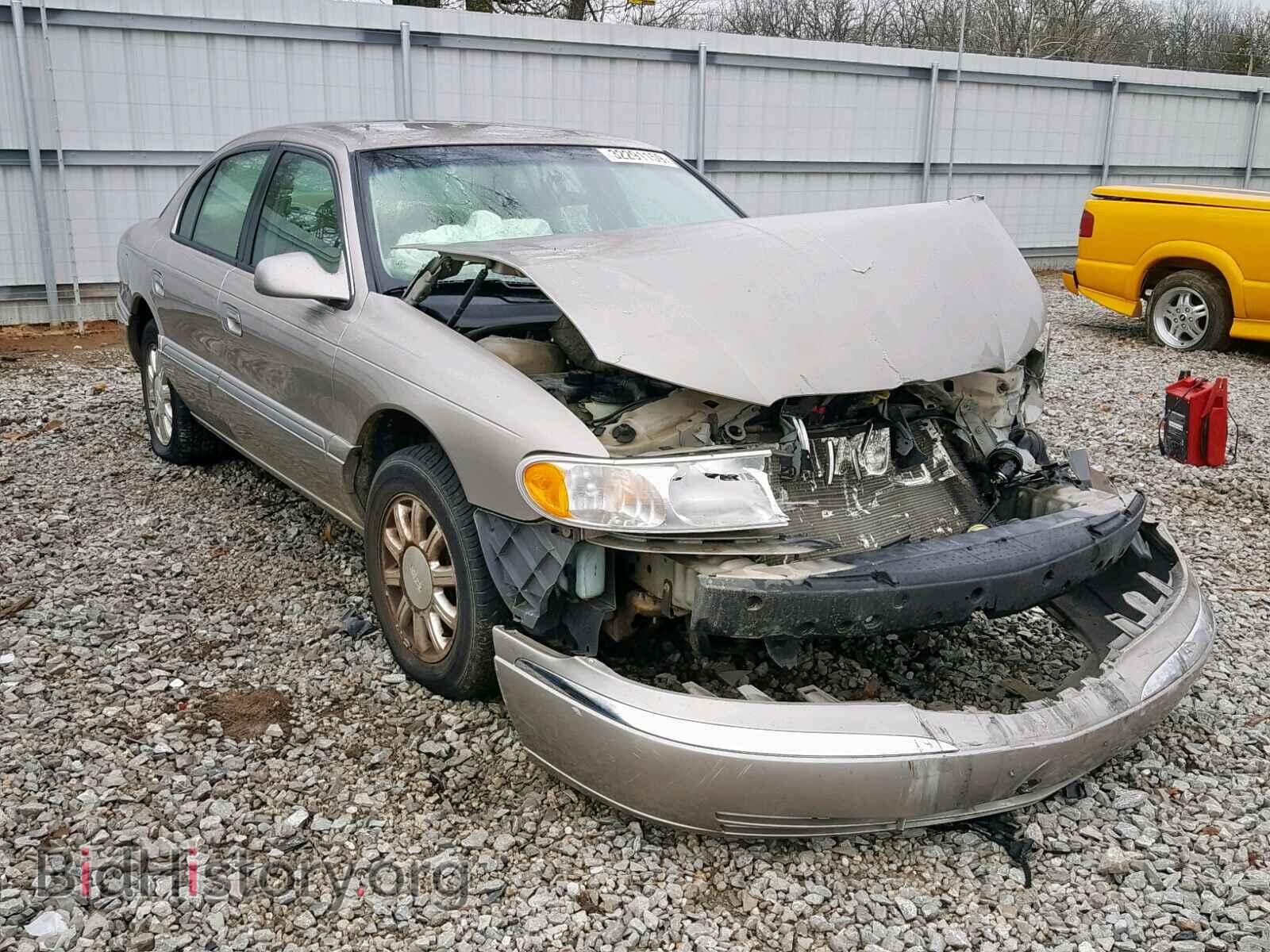 Photo 1LNHM97VXYY871428 - LINCOLN CONTINENTL 2000