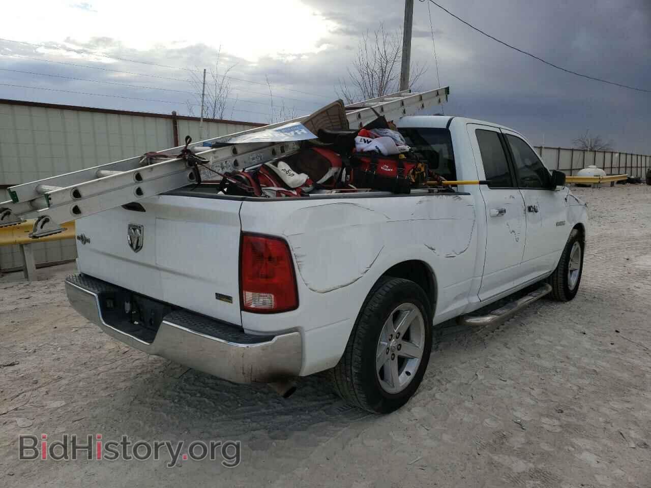 2010 DODGE RAM 1500 - VIN: 1D7RB1GP9AS138934 - Фото 4