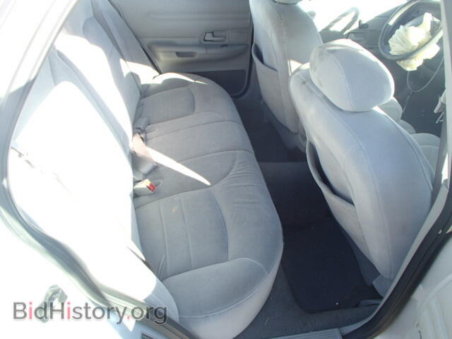 2001 FORD CROWN VIC - VIN: 2FAFP74W91X125083 - Фото 6