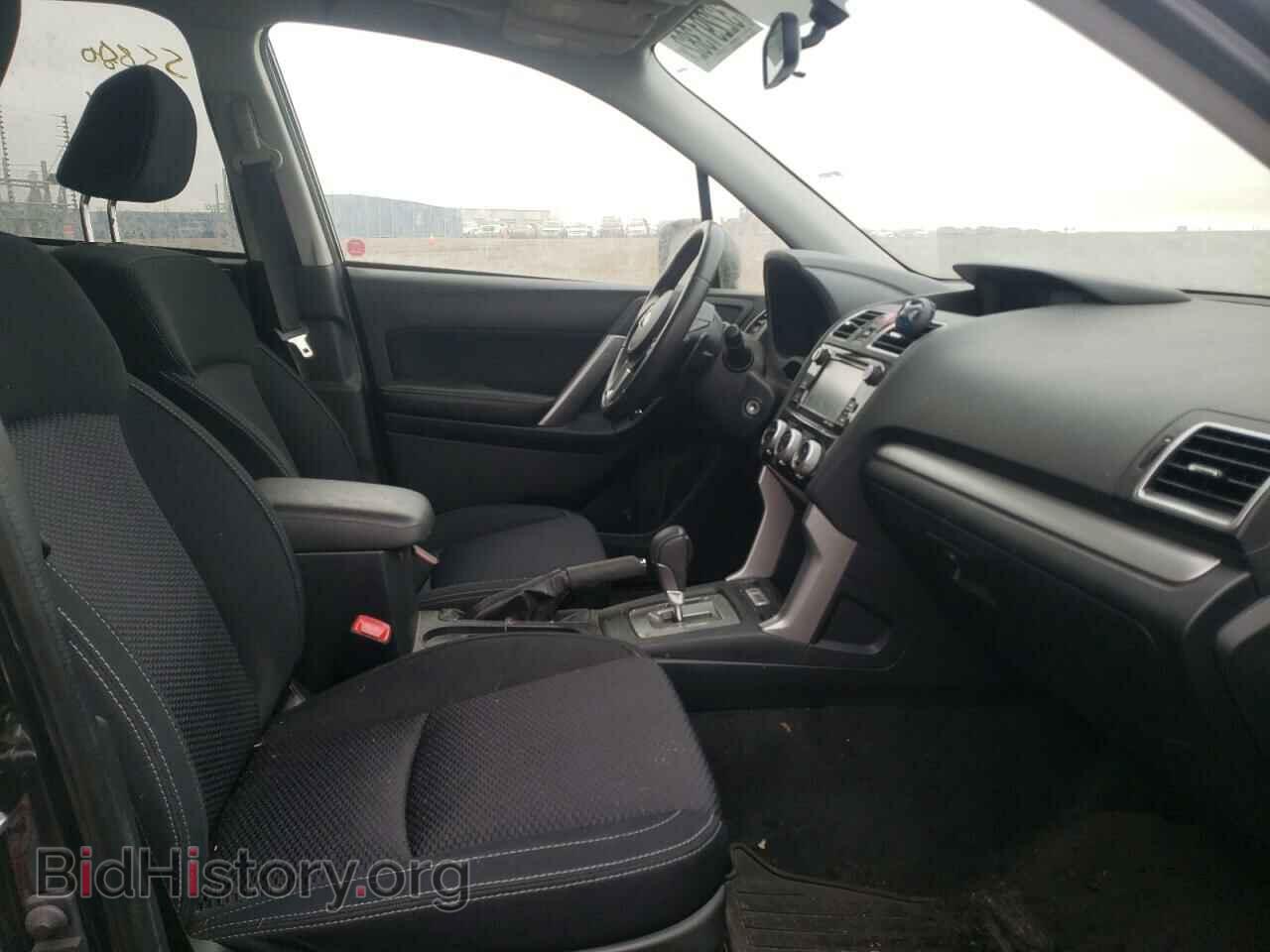 2017 SUBARU FORESTER - VIN: JF2SJEJC7HH464512 - Фото 5