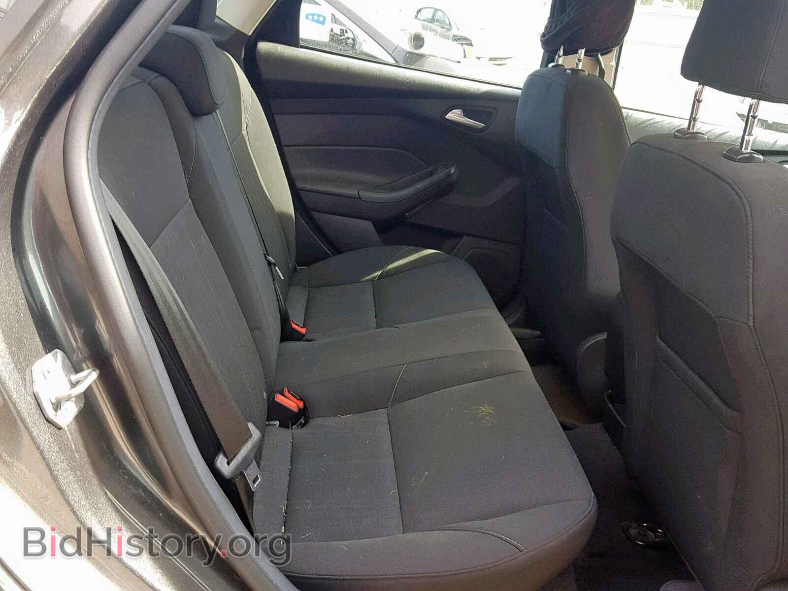 2016 FORD FOCUS SE - VIN: 1FADP3F2XGL370894 - Фото 6