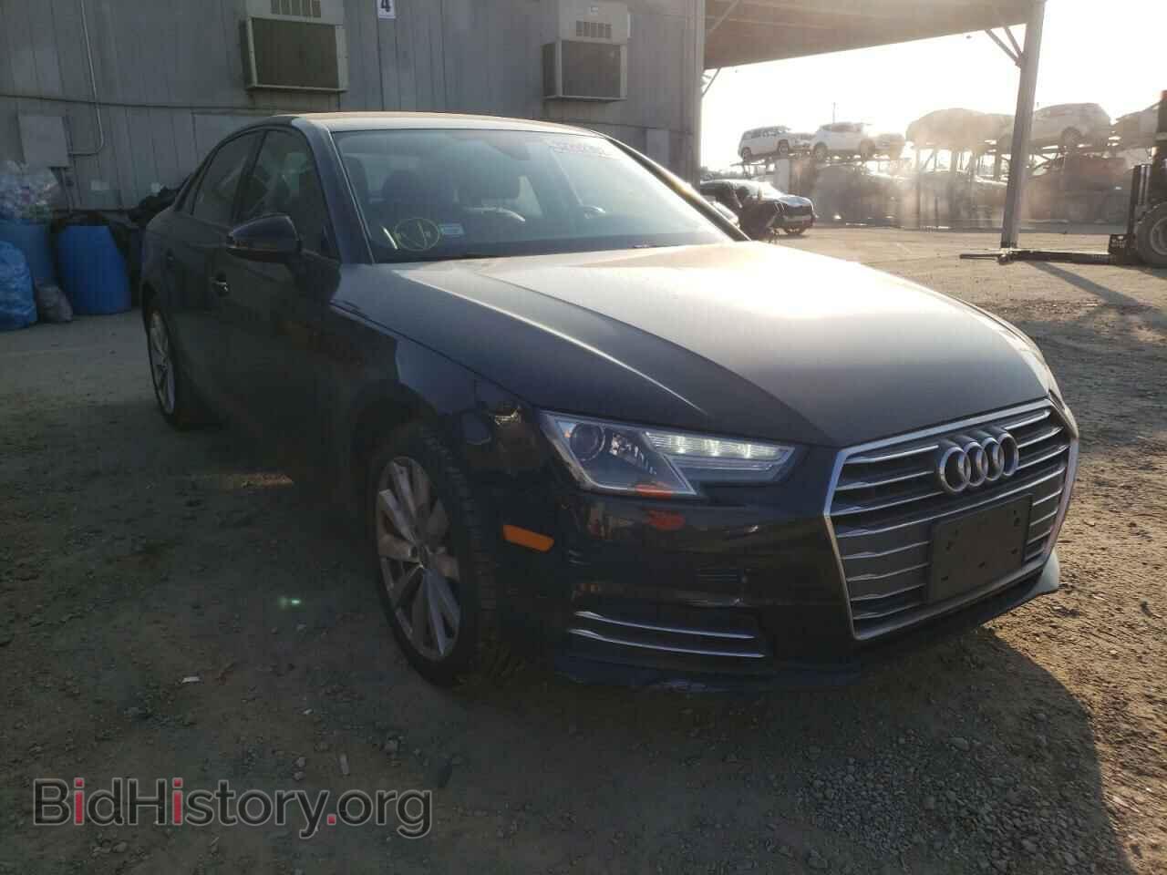 Photo WAUGMAF4XHN045753 - AUDI A4 2017