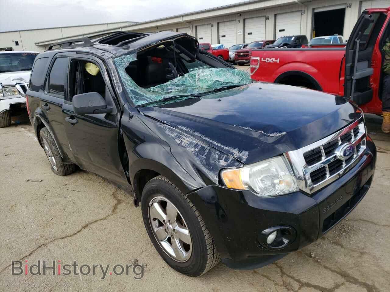 Photo 1FMCU0D77AKA44734 - FORD ESCAPE 2010
