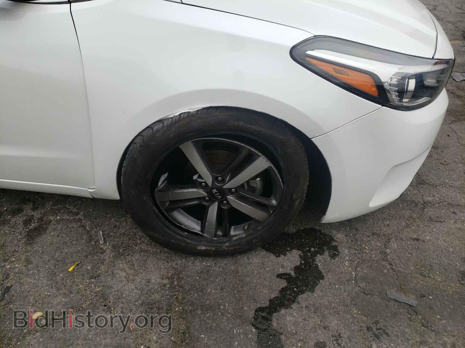 2017 KIA FORTE - VIN: 3KPFL4A83HE089546 - Фото 9