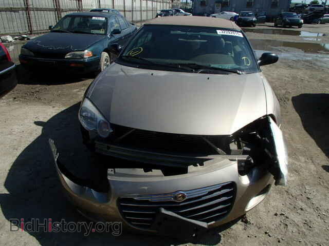 2004 CHRYSLER SEBRING - VIN: 1C3EL55R94N330038 - Фото 9