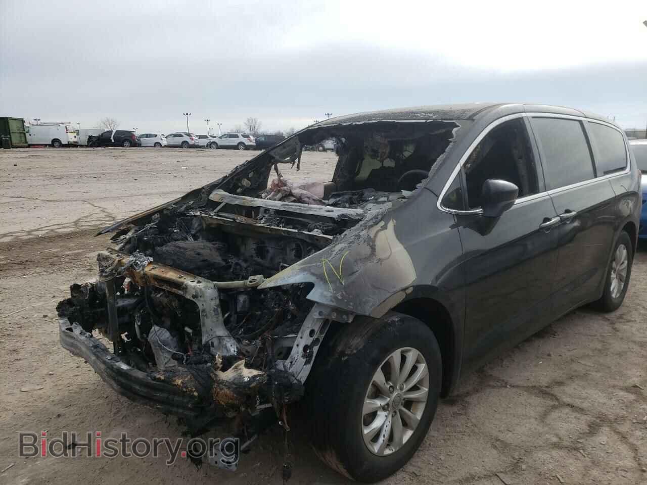 2018 CHRYSLER PACIFICA - VIN: 2C4RC1CGXJR171407 - Photo 2