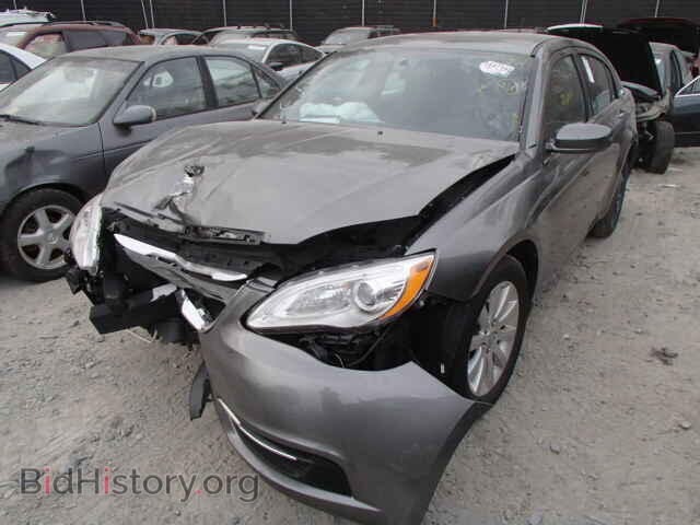 2013 CHRYSLER 200 - VIN: 1C3CCBBBXDN760965 - Фото 2