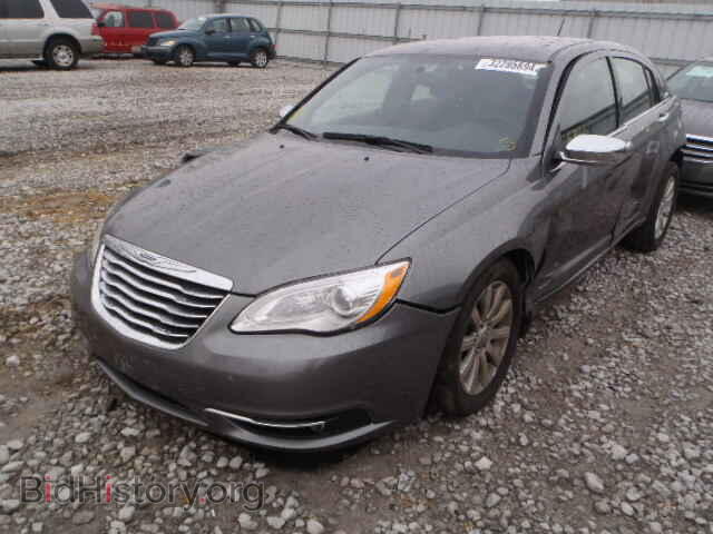 2013 CHRYSLER 200 - VIN: 1C3CCBCG2DN583399 - Фото 2