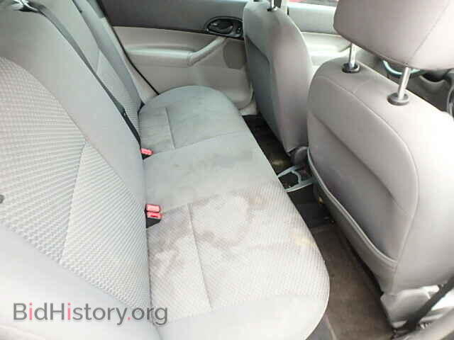 2006 FORD FOCUS - VIN: 1FAHP37N86W100179 - Фото 6