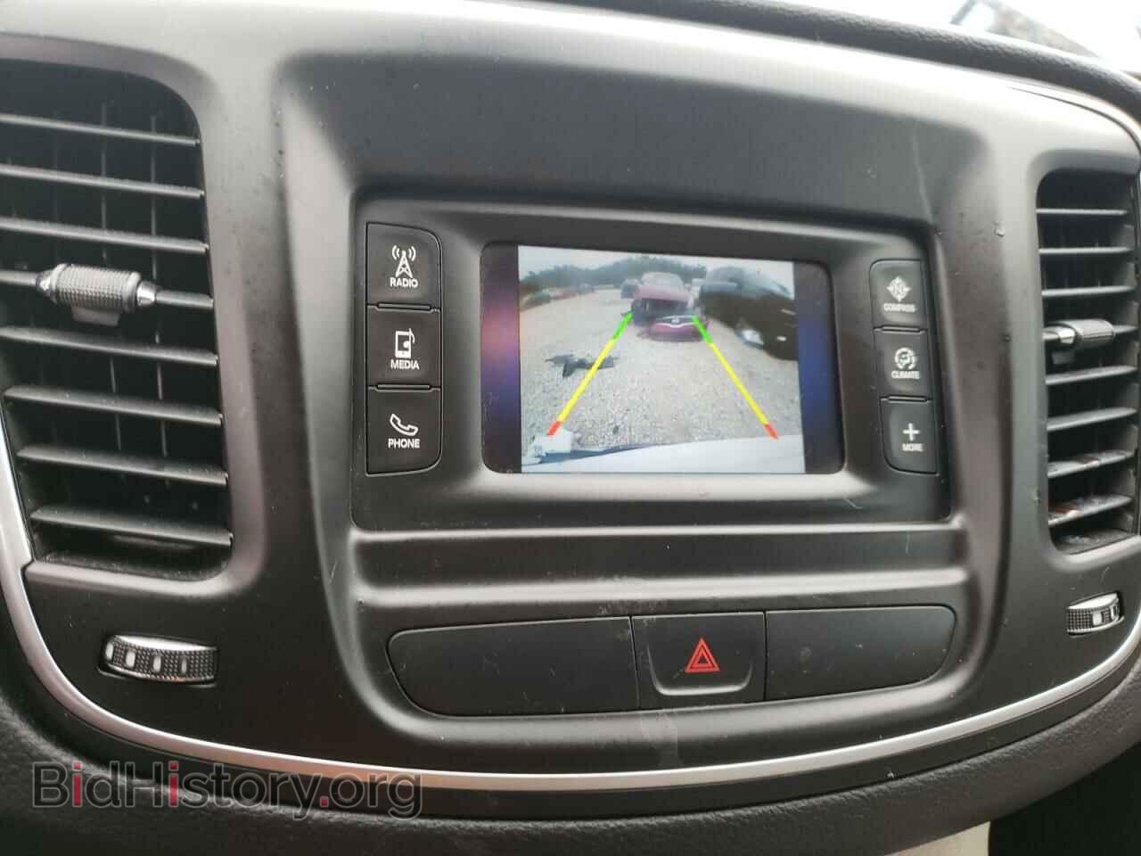 2015 CHRYSLER 200 - VIN: 1C3CCCAB5FN687594 - Фото 9