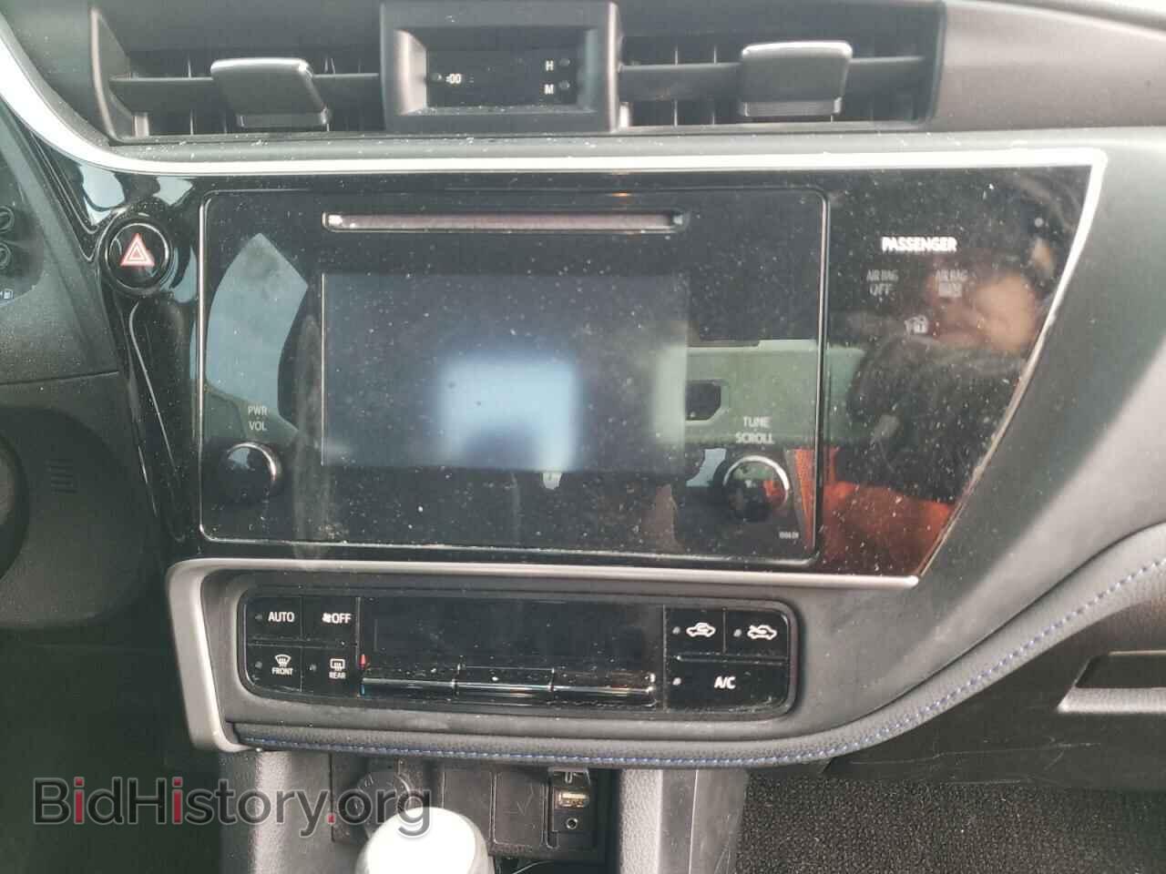 2017 TOYOTA COROLLA - VIN: 2T1BURHE9HC754792 - Фото 9