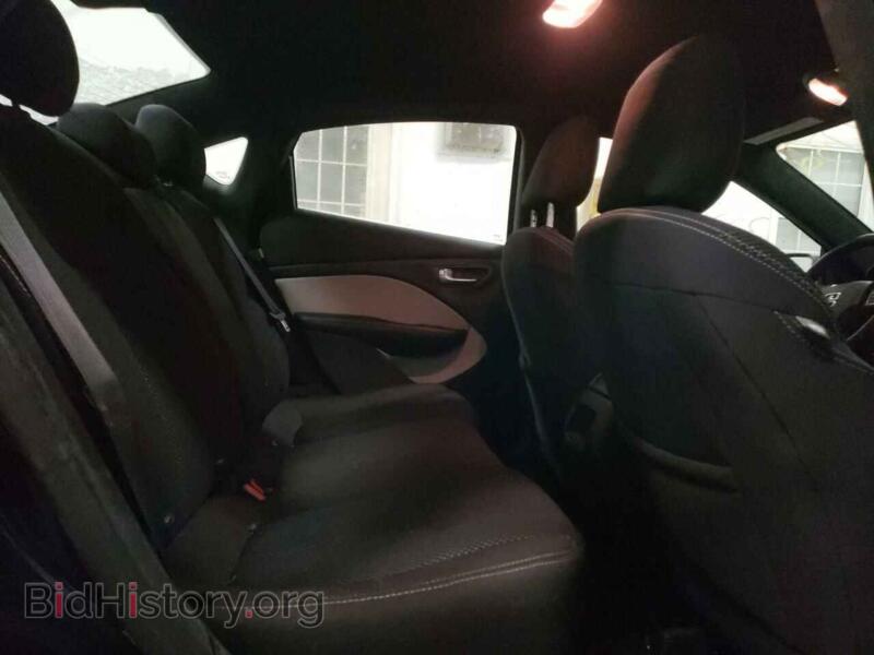 2015 Dodge DART (VIN 1C3CDFBB2FD174502) — photo 6 of 10