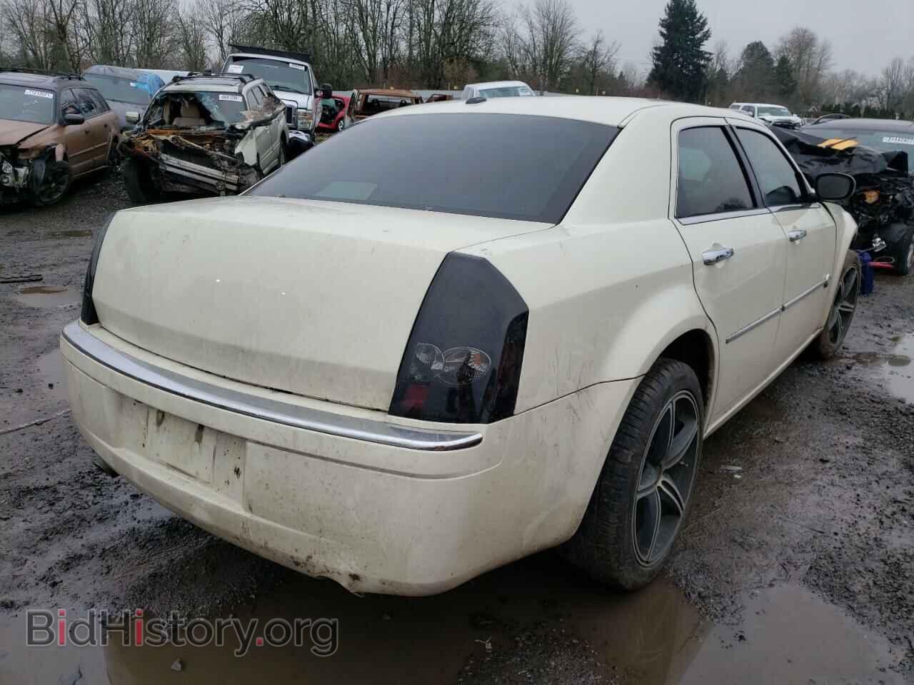 2007 CHRYSLER 300 - VIN: 2C3KA63H07H766699 - Фото 4